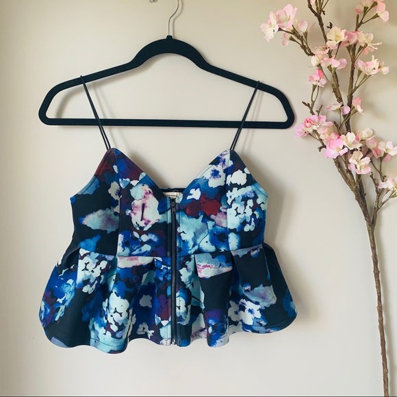 UO / SILENCE & NOISE / PEPLUM PATTERNED TANK TOP - Picture 2 of 4